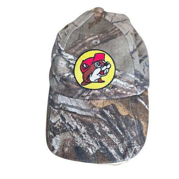 Buc-cees Other - Buc-ees Beaver Youth Realtree Camo Adjustable Baseball Cap Hat Unisex Hook Loop